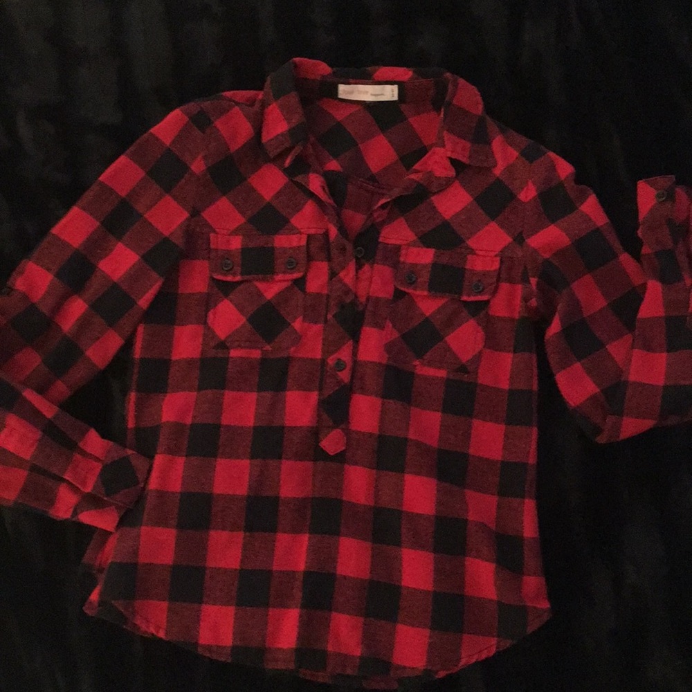Love Tree  red plaid flannel shirt sz s